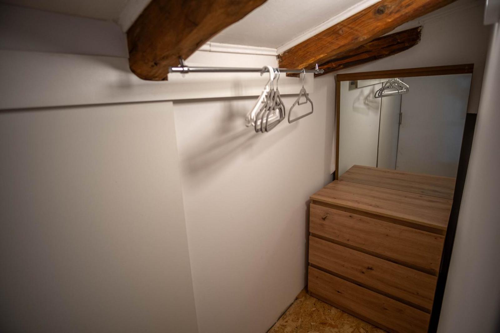 Panorama Apartment *